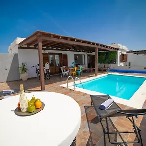Alba Villa